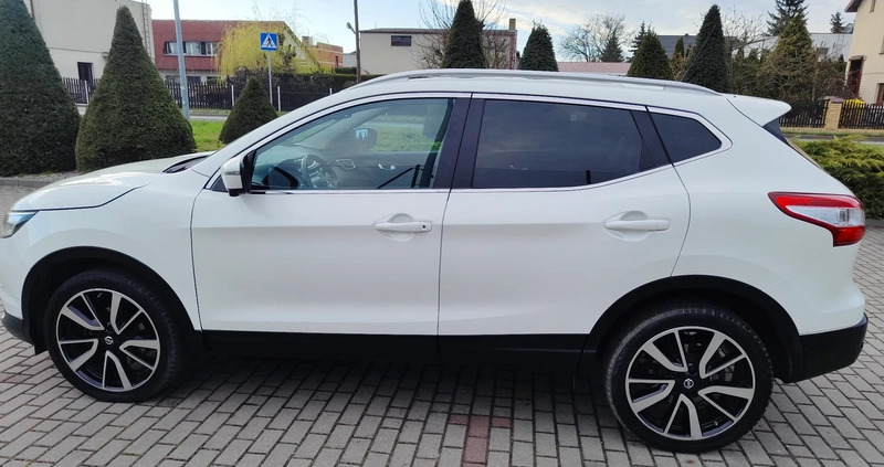 Nissan Qashqai cena 67800 przebieg: 109000, rok produkcji 2017 z Rybnik małe 254